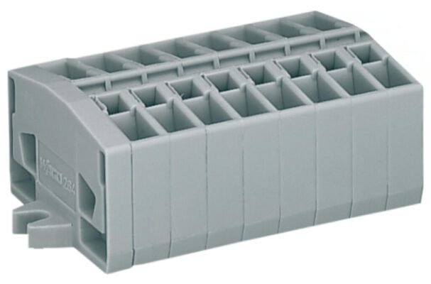 200_0200000900032d4d000100b6_DE